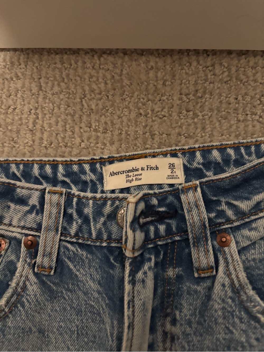 Abercrombie & Fitch The Loose High Rise Jeans in Light Blue